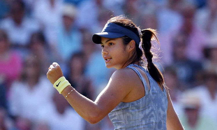 Rothesay International Eastbourne 2024: Three British women make quarter-finals in Eastbourne for the first time since 1978