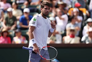 Cam Norrie celebrates winning a point at Indian Wells 2024