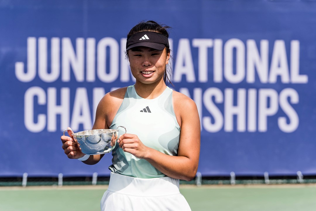 Mimi Xu with the trophy at the 18U Lexus Junior National Championships