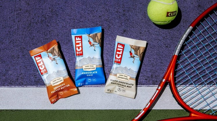 Cliff bars on a tennis court