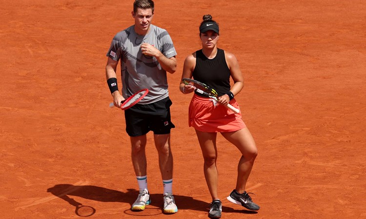 Roland Garros 2024: Skupski and Krawczyk finish mixed doubles runners-up in Paris