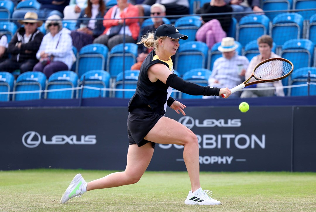 Fran Jones hits a backhand at the Lexus Surbiton Trophy