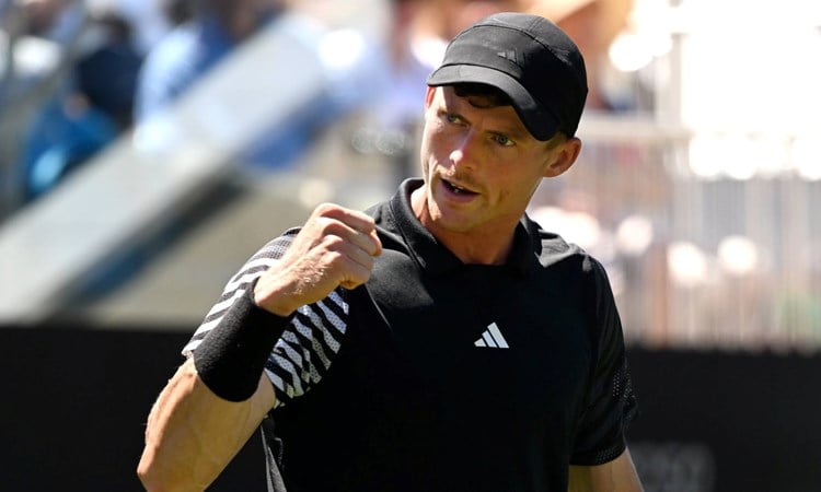 Billy Harris gives a fist pump after winning his first round match at the Rothesay International Eastbourne