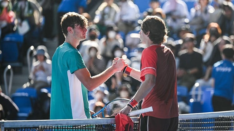 Jack Draper and Alex de Minaur shake hands the the 2023 Tokyo Open