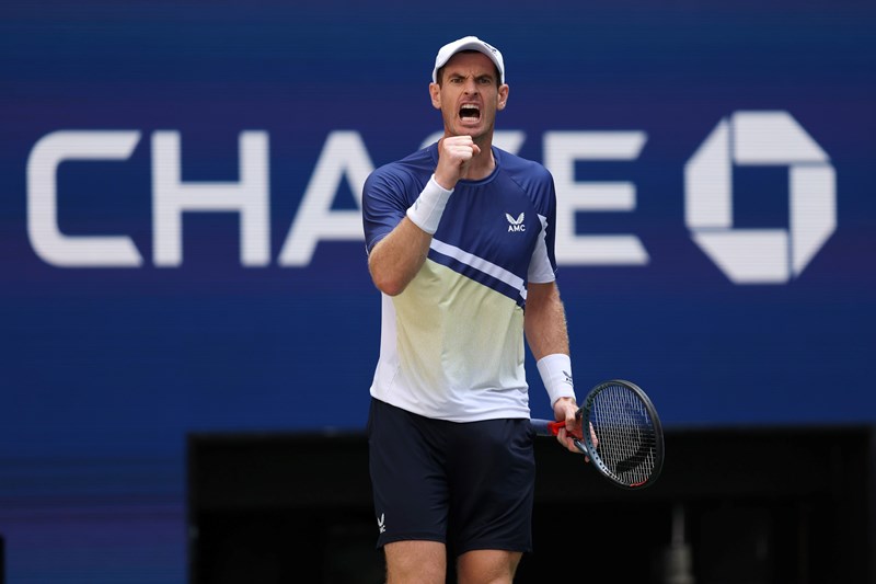 Andy Murray celebrating after winning a point against Emilio Nava in the second round of the 2022 US Open 