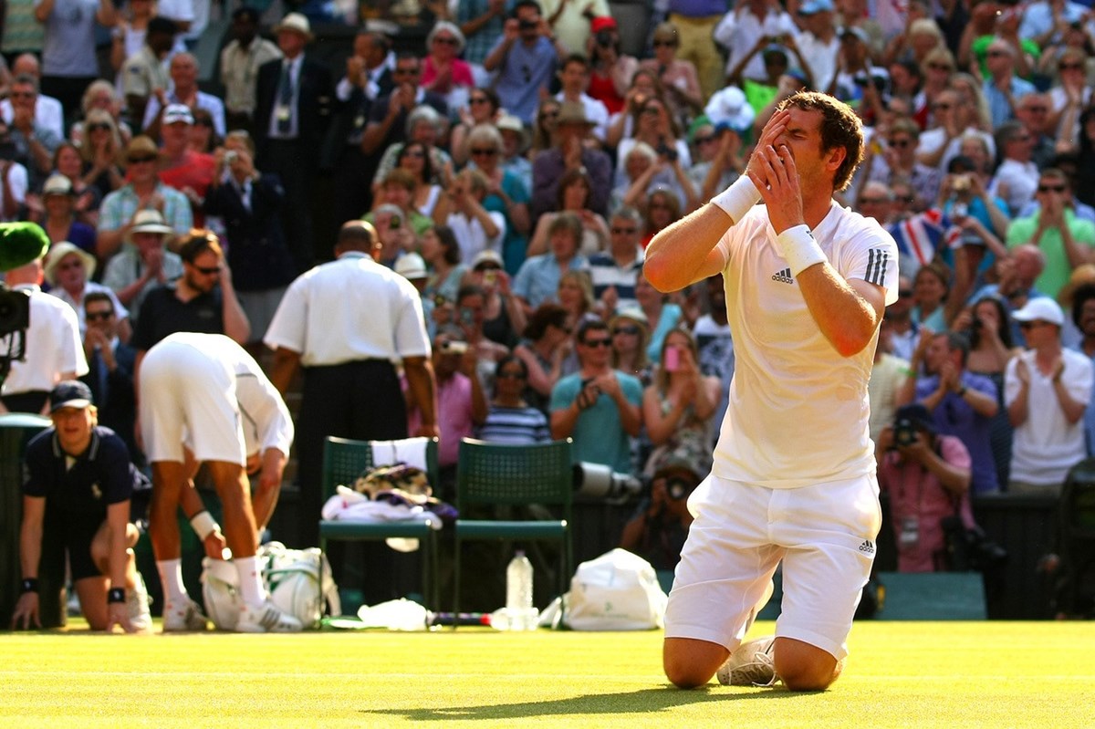 2013-Andy-Murray-Wimbledon-celebration.jpg