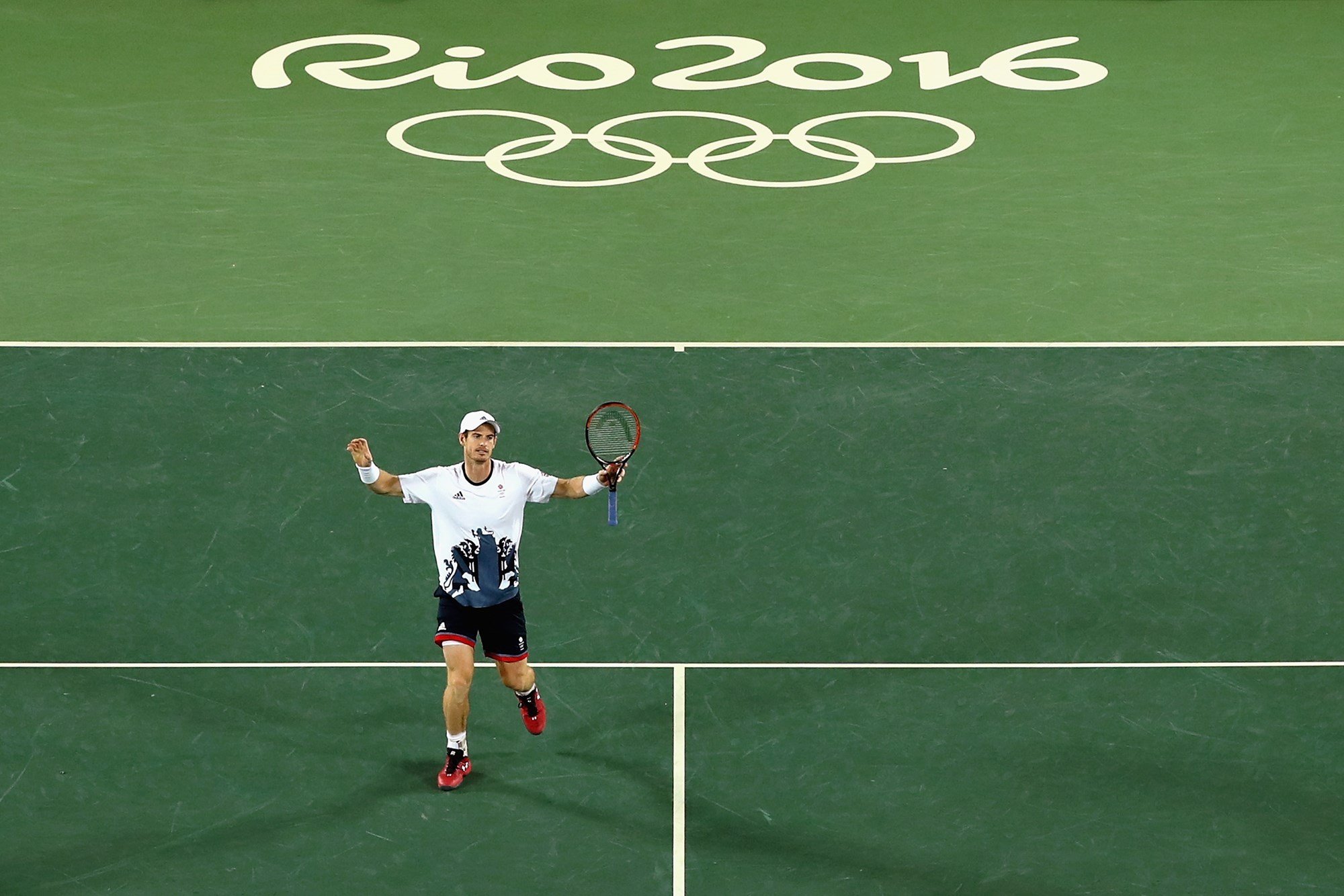 Andy Murray of Great Britain reacts after defeating Juan Martin Del Potro of Argentina to win the gold medal at the 2016 Rio Olympic Games