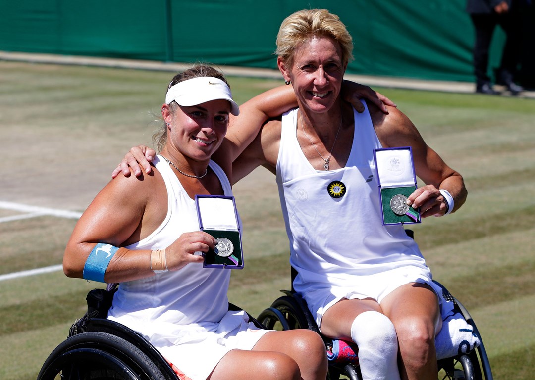 Lucy Shuker and Sabine Ellerbrock posing with their medals