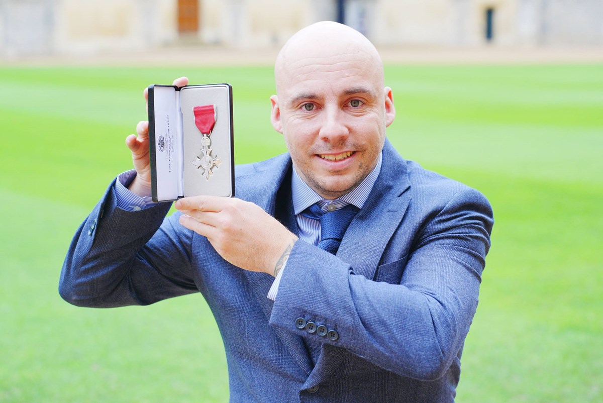 Andy-Lapthorne-MBE.jpg